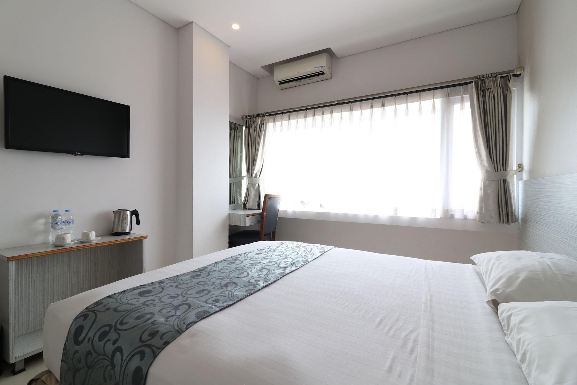 Kembang Hotel Cihampelas Bandung Exterior foto