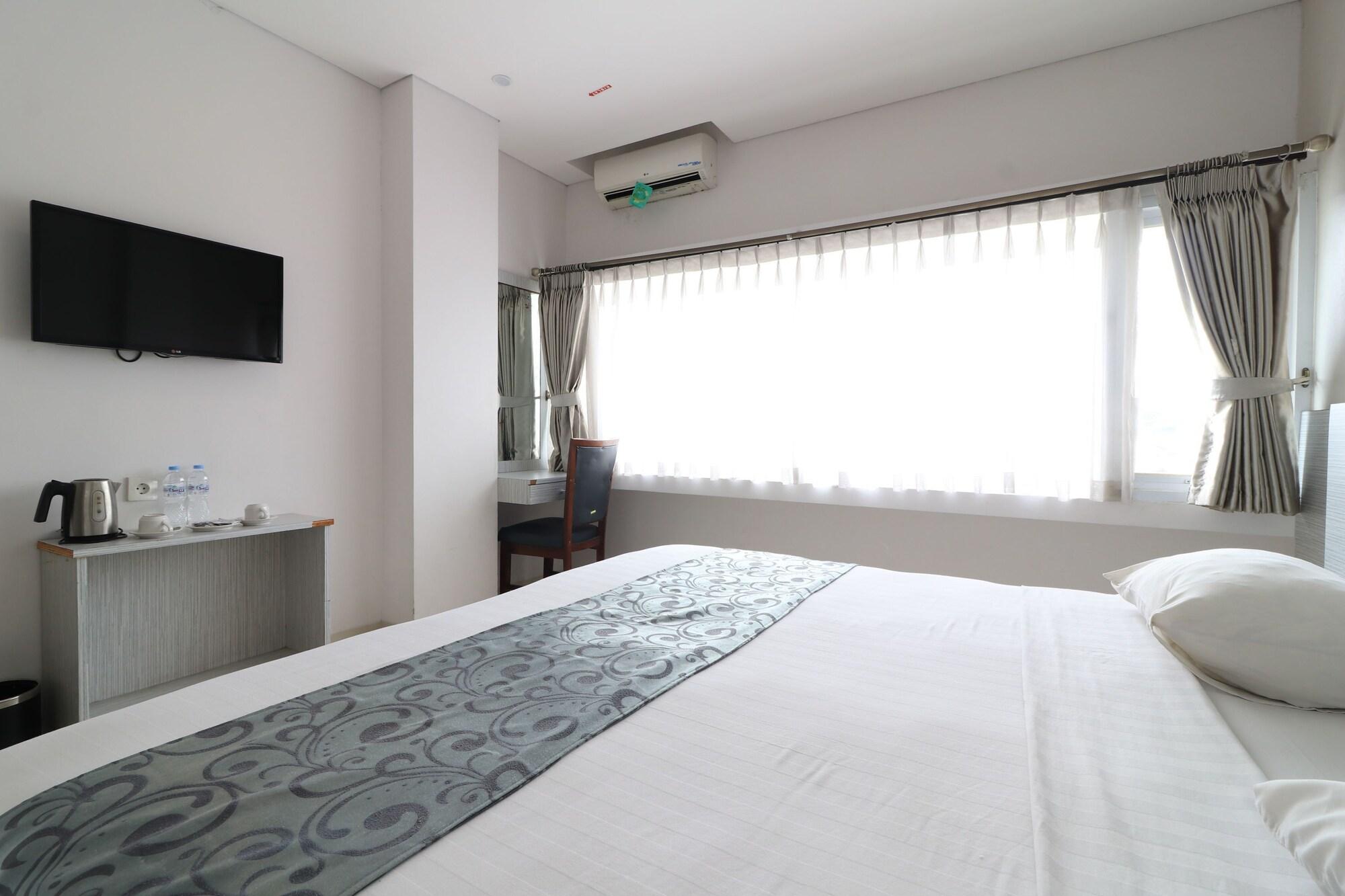 Kembang Hotel Cihampelas Bandung Exterior foto